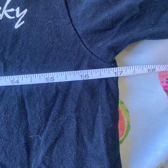 ⭐ 3/$15 100% Cotton Small Black WhiteSiberian Husky Graphic Tee Dog Top - Picture 8 of 8